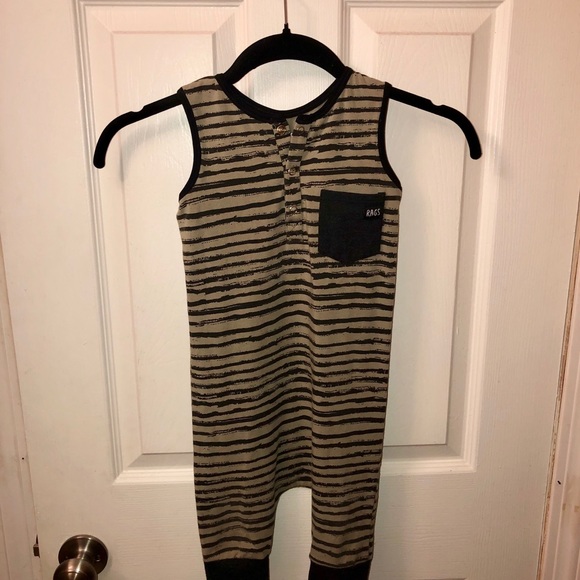 Rags to Raches 3/4 Bandle - Picture 3 of 5